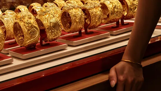 Gold Silver Price Today में सोने और चांदी के बढ़ते भाव का ग्राफ और बाजार अपडेट