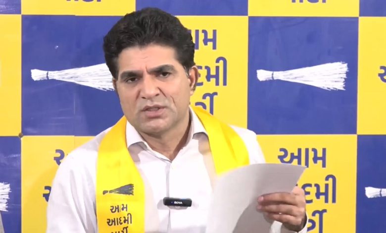 2026 स्थानीय निकाय चुनाव पारदर्शिता पहल के लिए इसुदान गढ़वी और आगर रबारी द्वारा AAP गुजरात आरटीआई दस्तावेज़ जारी