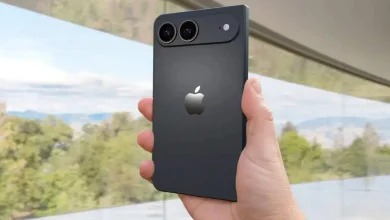 iPhone Ultra लीक डिजाइन जिसमें Apple का फोल्डेबल प्रीमियम स्मार्टफोन और भविष्य का डिस्प्ले दिखाया गया है