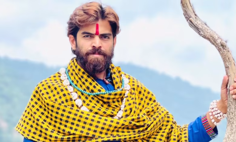 मासूम शर्मा विवाद के बीच गायक का लाइव परफॉर्मेंस दृश्य