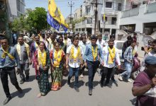 राजकोट के वार्ड नंबर 18 में AAP का डोर-टू-डोर प्रचार, इसुदान गढ़वी ने मांगा जनता का समर्थन