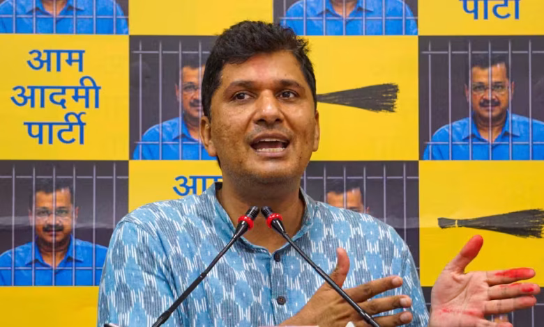 AAP नेता सौरभ भारद्वाज ने न्यायिक पक्षपात पर सवाल उठाए और केंद्र सरकार को घेरा