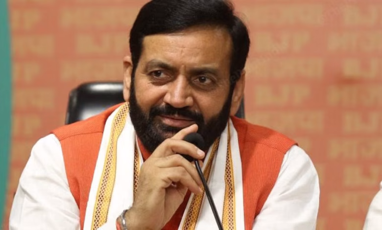 हरियाणा के मुख्यमंत्री नायब सिंह सैनी एक धार्मिक कार्यक्रम के दौरान सांस्कृतिक विरासत के महत्व पर चर्चा करते हुए।
