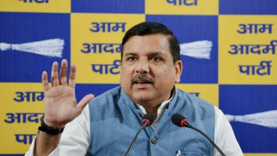 पंजाब ब्लास्ट संजय सिंह बयान में भाजपा पर नफरत फैलाने और मिशन पंजाब को लेकर आरोप लगाते हुए प्रेस वार्ता करते हुए