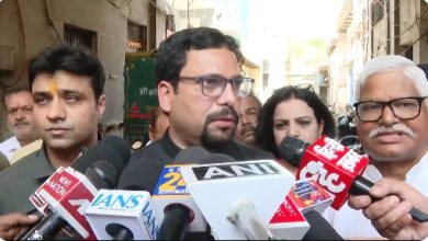 पांडव परिवार से मुलाकात के बाद सियासी बयानबाजी तेज, संजीव झा ने सरकार पर लगाए गंभीर आरोप