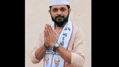 AAP नेता पियुष पटेल और दीपक पटेल को डिटेन कर भरूच C डिवीजन पुलिस स्टेशन ले जाया गया