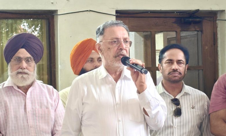 स्पोर्ट्स किट वितरण पटियाला खेलों को बढ़ावा युवाओं के लिए किट वितरण कार्यक्रम