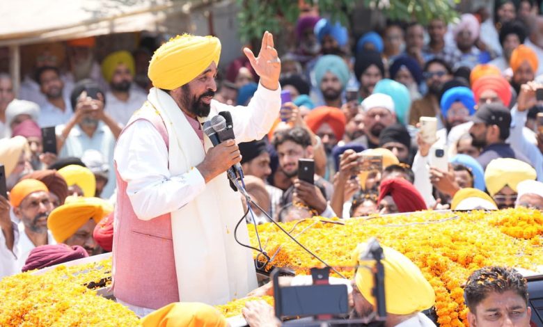 रूपनगर के हल्कन में ‘शुक्राना यात्रा’ में मुख्यमंत्री भगवंत मान का संबोधन, बेअदबी रोकने के लिए सख्त कानून का संकल्प