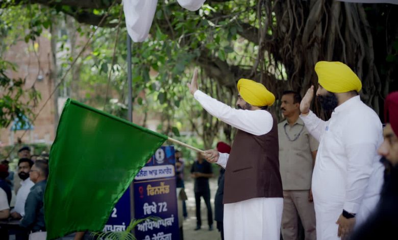 पंजाब शिक्षा क्रांति: मुख्यमंत्री भगवंत मान ने 72 सरकारी शिक्षकों को फिनलैंड प्रशिक्षण के लिए रवाना किया