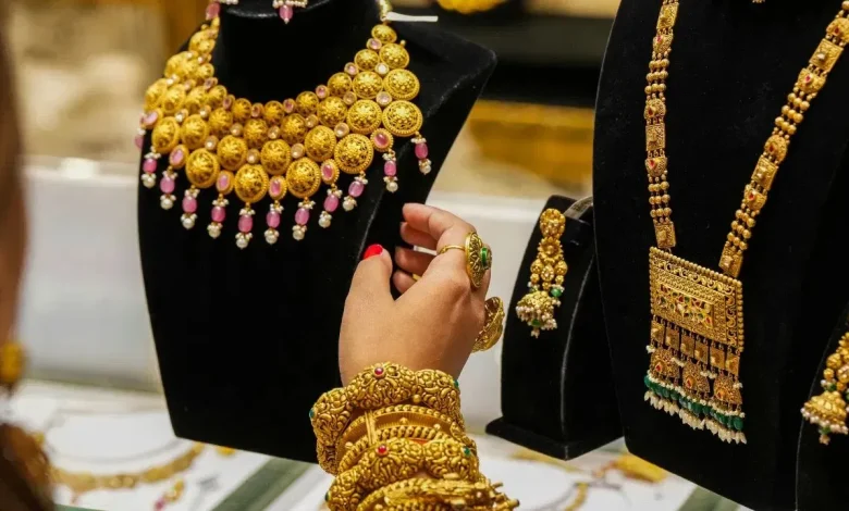 Gold Price Today India 24 Carat and 22 Carat Rates.