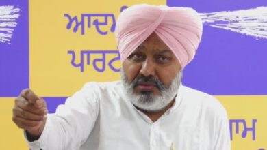 मान सरकार के प्रदर्शन और 2027 चुनाव पर प्रेस कॉन्फ्रेंस करते वित्त मंत्री हरपाल सिंह चीमा