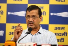अरविंद केजरीवाल पंजाब में ईडी कार्रवाई को लेकर केंद्र सरकार पर बयान देते हुए।