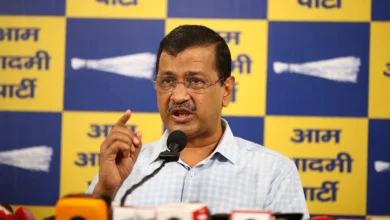 अरविंद केजरीवाल पंजाब में ईडी कार्रवाई को लेकर केंद्र सरकार पर बयान देते हुए।