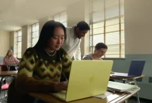 MacBook Neo Amazon Sale 2026 में बंपर डिस्काउंट के साथ लैपटॉप डील्स का ऑफर