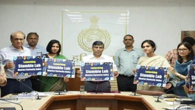 हरियाणा शिक्षा सुधार रोडमैप के तहत शिक्षा मंत्री महीपाल ढांडा अधिकारियों के साथ सरकारी स्कूलों में गुणवत्ता सुधार पर चर्चा करते हुएहरियाणा शिक्षा सुधार रोडमैप के तहत शिक्षा मंत्री महीपाल ढांडा अधिकारियों के साथ सरकारी स्कूलों में गुणवत्ता सुधार पर चर्चा करते हुए