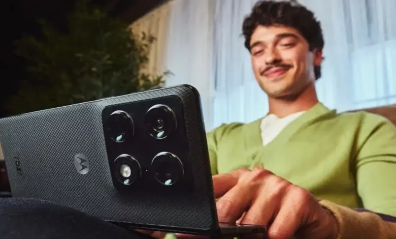 Motorola Razr Fold फोल्डेबल स्मार्टफोन लॉन्च डेट और फीचर्स के साथ भारत में आने वाला प्रीमियम फोन