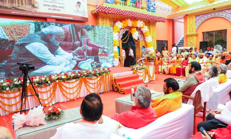 कुरुक्षेत्र में सोमनाथ स्वाभिमान पर्व के दौरान वीडियो कॉन्फ्रेंसिंग के माध्यम से प्रधानमंत्री मोदी के साथ कार्यक्रम में शामिल मुख्यमंत्री नायब सिंह सैनी।