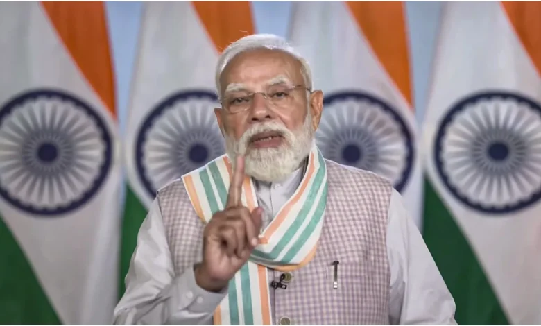 प्रधानमंत्री नरेंद्र मोदी भीषण गर्मी और हीटवेव से बचाव के लिए नागरिकों को जागरूक करते हुए संदेश जारी करते हुए