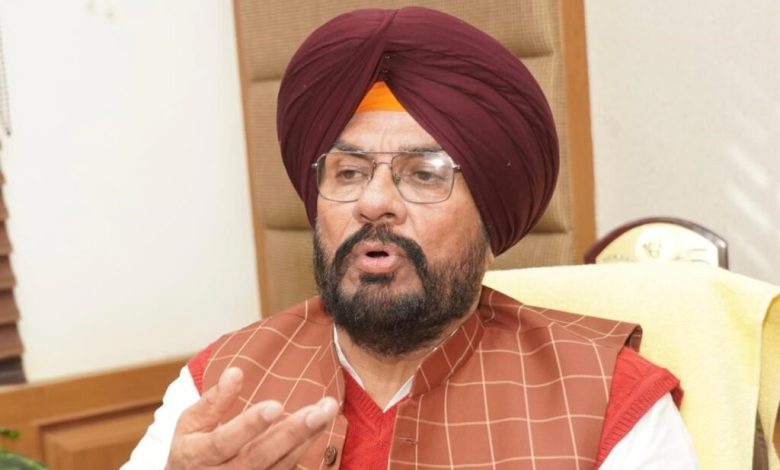 मंत्री संजीव अरोड़ा के खिलाफ ईडी की कार्रवाई पूरी तरह राजनीति से प्रेरित है: आप