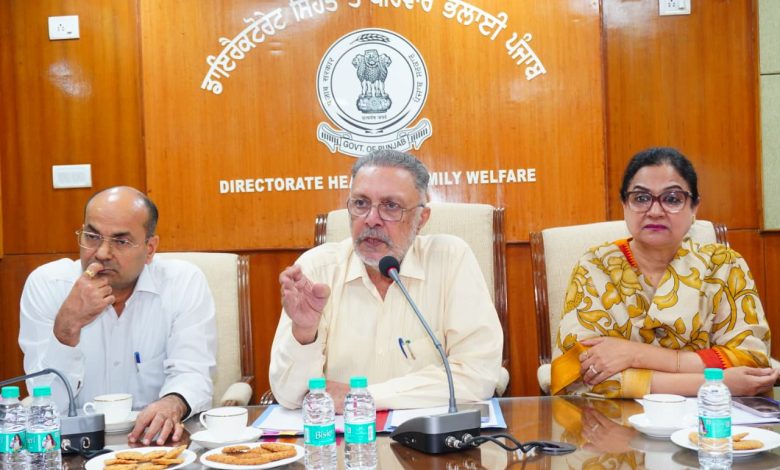 स्वास्थ्य विभाग की उच्चस्तरीय बैठक में नशा मुक्ति केंद्रों और डिजिटल हेल्थ सेवाओं पर बड़ा फोकस