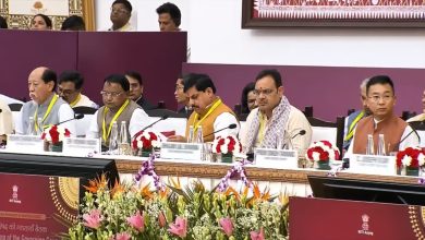 मुख्यमंत्री भजनलाल शर्मा नीति आयोग गवर्निंग काउंसिल बैठक में प्रधानमंत्री और अन्य मुख्यमंत्रियों के साथ चर्चा करते हुए