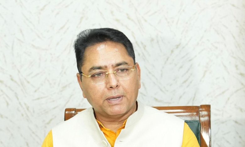 भगवंत मान सरकार, तुहाडे द्वार' पहल के तहत 437 सरकारी सेवाएँ नागरिकों के घर-द्वार तक पहुँचीं, लंबित मामलों की दर घटकर 0.33 प्रतिशत हुई