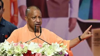 सीएम योगी आदित्यनाथ द्वारा लखनऊ में प्रोजेक्ट गंगा लॉन्च करते हुए ग्रामीण क्षेत्रों में हाईस्पीड इंटरनेट योजना की शुरुआत