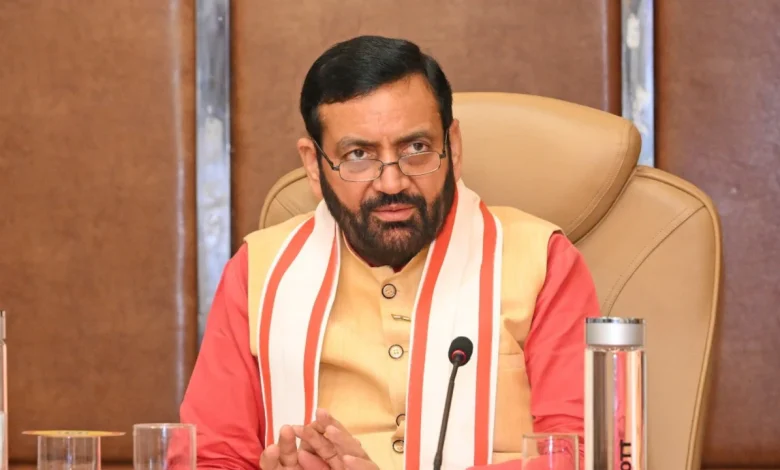 मुख्यमंत्री नायब सिंह सैनी प्रधानमंत्री नरेंद्र मोदी को 12 वर्षों की सेवा और सुशासन पर बधाई देते हुए संदेश जारी करते हुए।