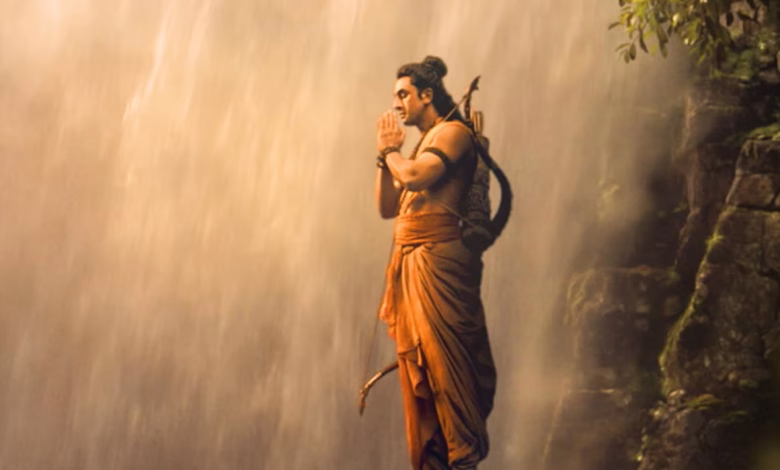 रणबीर कपूर, यश और निर्देशक नितेश तिवारी रामायण ट्रेलर लॉन्च इवेंट के लिए अमेरिका रवाना होते हुए।