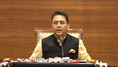 AAP पंजाब अध्यक्ष अमन अरोड़ा SIR फॉर्म भरने की अपील करते हुए।
