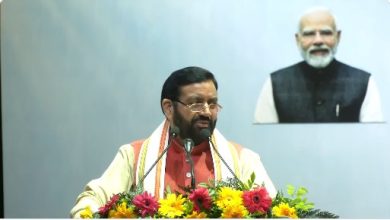 मुख्यमंत्री नायब सिंह सैनी नशा मुक्त हरियाणा कार्यक्रम में NGO और केमिस्ट एसोसिएशन के साथ संवाद करते हुए