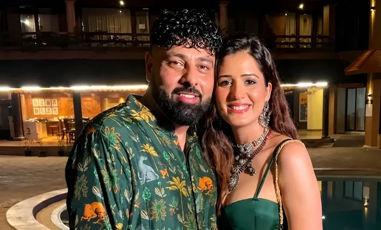 रैपर बादशाह और उनकी पत्नी ईशा रिखी की तस्वीर, जिनकी वायरल सोशल मीडिया पोस्ट चर्चा में है।
