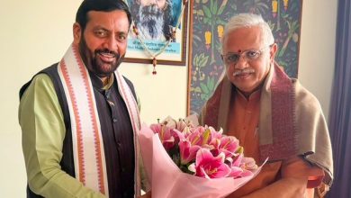 दिल्ली में मुख्यमंत्री नायब सिंह सैनी भाजपा राष्ट्रीय महामंत्री (संगठन) बी.एल. संतोष से मुलाकात करते हुए।