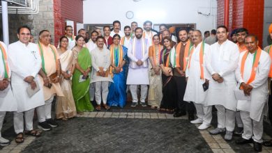 नायब सिंह सैनी हरियाणा भाजपा के नवनियुक्त पदाधिकारियों से मुलाकात करते हुए