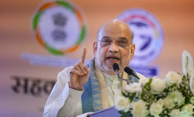 अमित शाह ने छात्र आंदोलन पर चर्चा के लिए लोकसभा स्पीकर ओम बिरला को पत्र लिखा