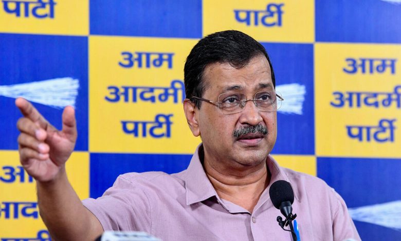 झारखंड के प्रदर्शनकारी छात्रों के समर्थन में अरविंद केजरीवाल