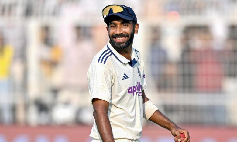 आकिब नबी को जसप्रीत बुमराह की जगह भारतीय टेस्ट टीम में शामिल करने का ऐलान