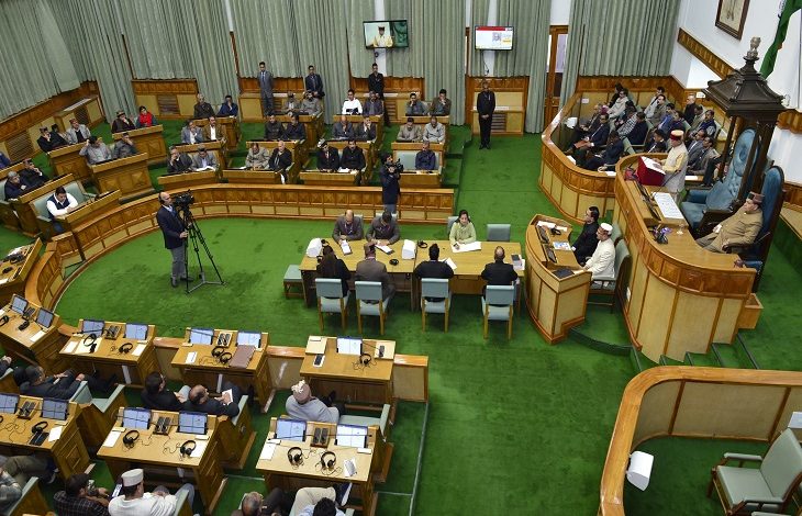 हिमाचल विधानसभा में राष्ट्रगान-राष्ट्रगीत विवाद पर हंगामा