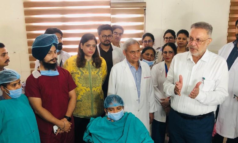 पंजाब ने मोहाली स्थित सरकारी संस्थान में तीन और सफल लिवर ट्रांसप्लांट करके एक और मील का पत्थर हासिल किया: डॉ. बलबीर सिंह