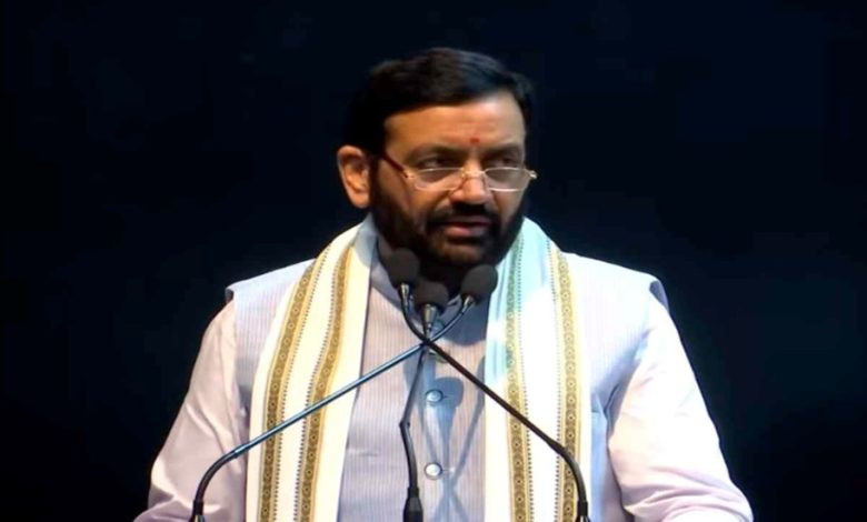 मुख्यमंत्री नायब सिंह सैनी सोनीपत में क्षेत्रीय दक्षता विकास केंद्र का शिलान्यास करते हुए