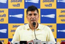 सौरभ भारद्वाज ने दिल्ली में छात्राओं को दी गई साइकिलों की गुणवत्ता पर सवाल उठाए