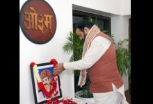 हरियाणा वीर एवं शहीदी दिवस पर राव तुलाराम को श्रद्धांजलि देते नायब सिंह सैनी