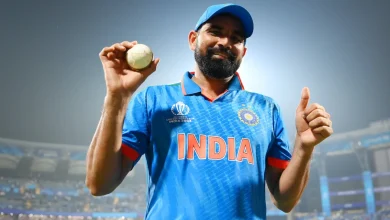 मोहम्मद शमी वनडे वर्ल्ड कप में विकेट लेने के बाद जश्न मनाते हुए