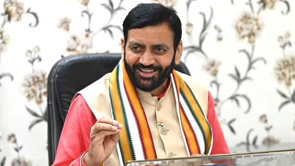 नायब सिंह सैनी ने लता मंगेशकर जयंती पर दी श्रद्धांजलि