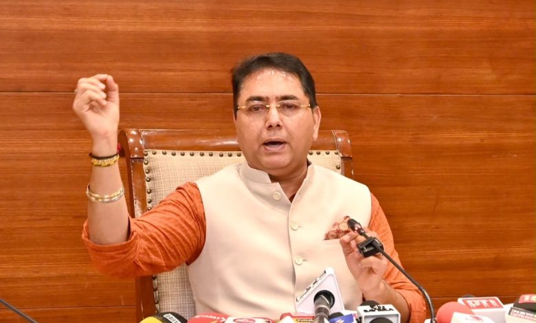 यूरोप से गैंगस्टर की पहली हवालगी भगवंत मान सरकार के गैंगस्टरों के खिलाफ सख्त रुख का प्रमाण: अमन अरोड़ा