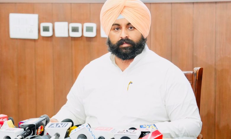 भगवंत मान सरकार ने 'सफाई अभियान 2.0' को 12 सितंबर तक बढ़ाया, 5400 से अधिक शिकायतों का किया निपटारा: हरजोत सिंह बैंस