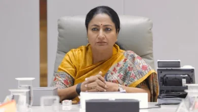 दिल्ली में कारोबार शुरू करना होगा आसान, एक पोर्टल से मिलेंगी सभी जरूरी मंजूरियां 4 दिल्ली ईज ऑफ डूइंग बिजनेस बिल 2026 पर मुख्यमंत्री रेखा गुप्ता की कैबिनेट बैठक