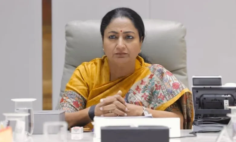 दिल्ली ईज ऑफ डूइंग बिजनेस बिल 2026 पर मुख्यमंत्री रेखा गुप्ता की कैबिनेट बैठक
