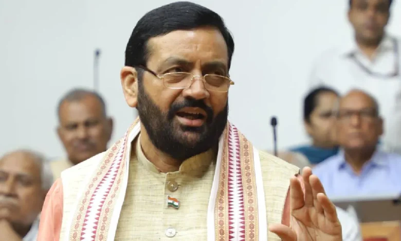 मुख्यमंत्री नायब सिंह सैनी से मुलाकात करते हरियाणा के गेस्ट टीचर्स प्रतिनिधिमंडल