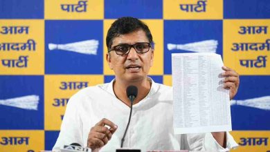 दवा घोटाले को लेकर प्रेस कॉन्फ्रेंस में सौरभ भारद्वाज